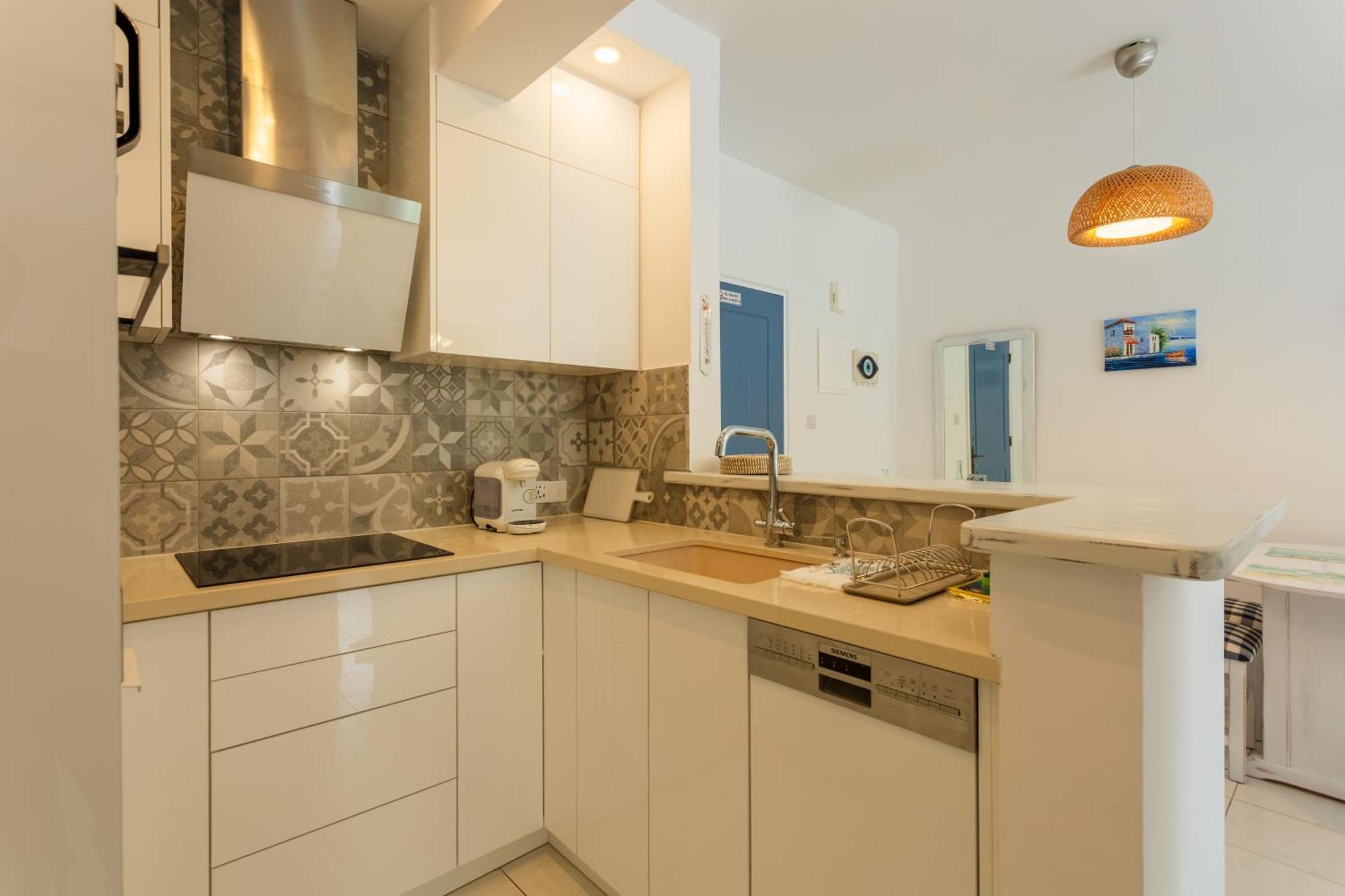 Regina Gardens Lovely Apartment 파포스 외부 사진