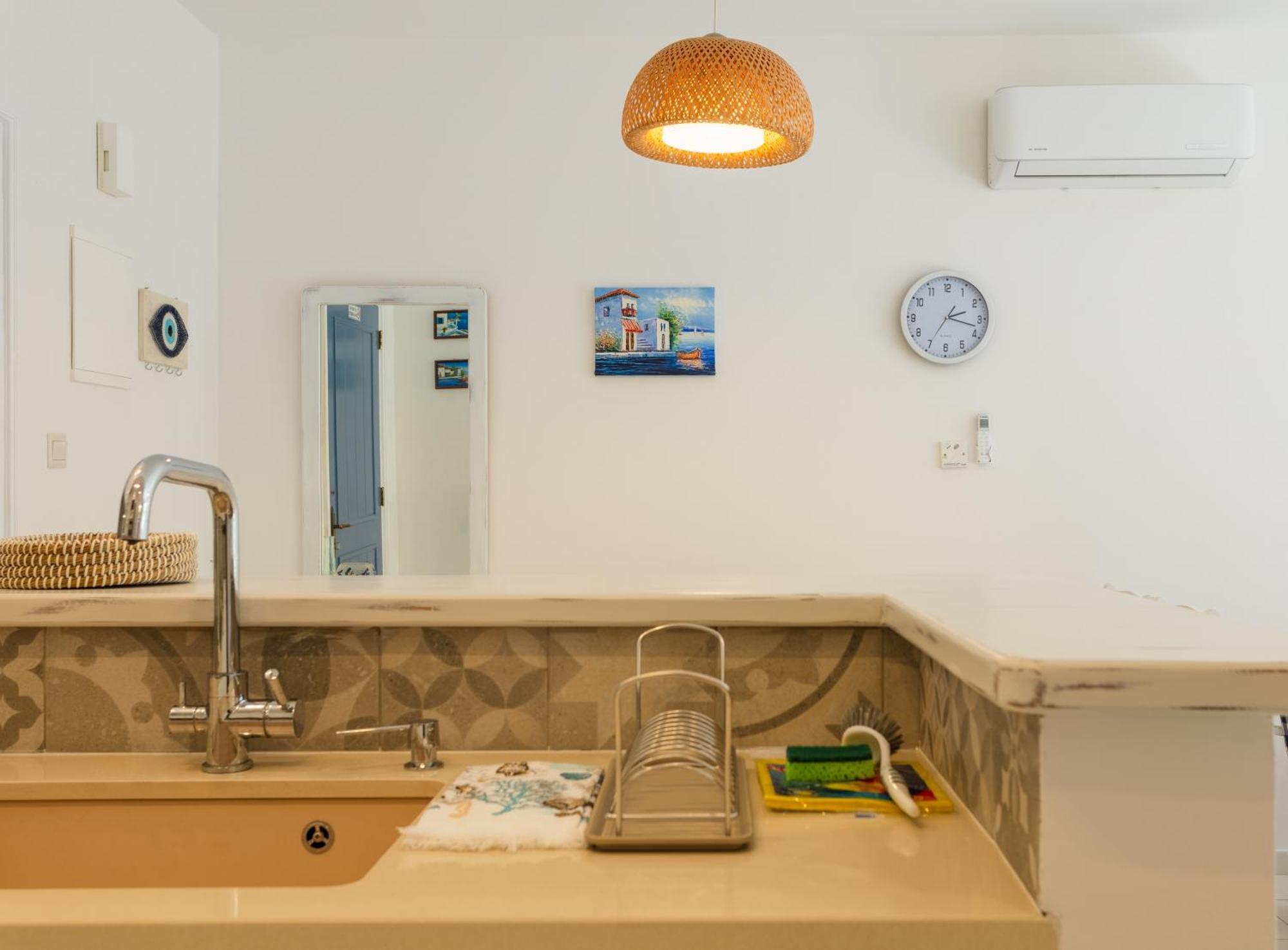 Regina Gardens Lovely Apartment 파포스 외부 사진