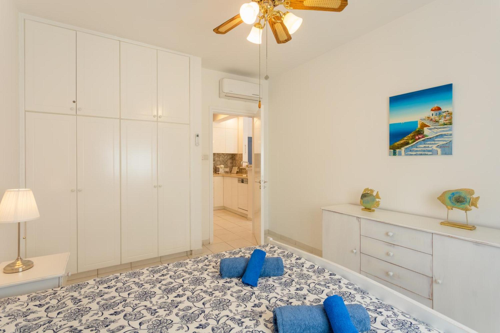 Regina Gardens Lovely Apartment 파포스 외부 사진