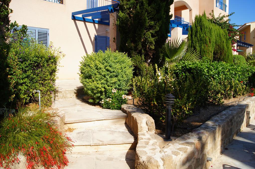 Regina Gardens Lovely Apartment 파포스 외부 사진